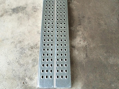 熱軋鍍鋅鋼跳板